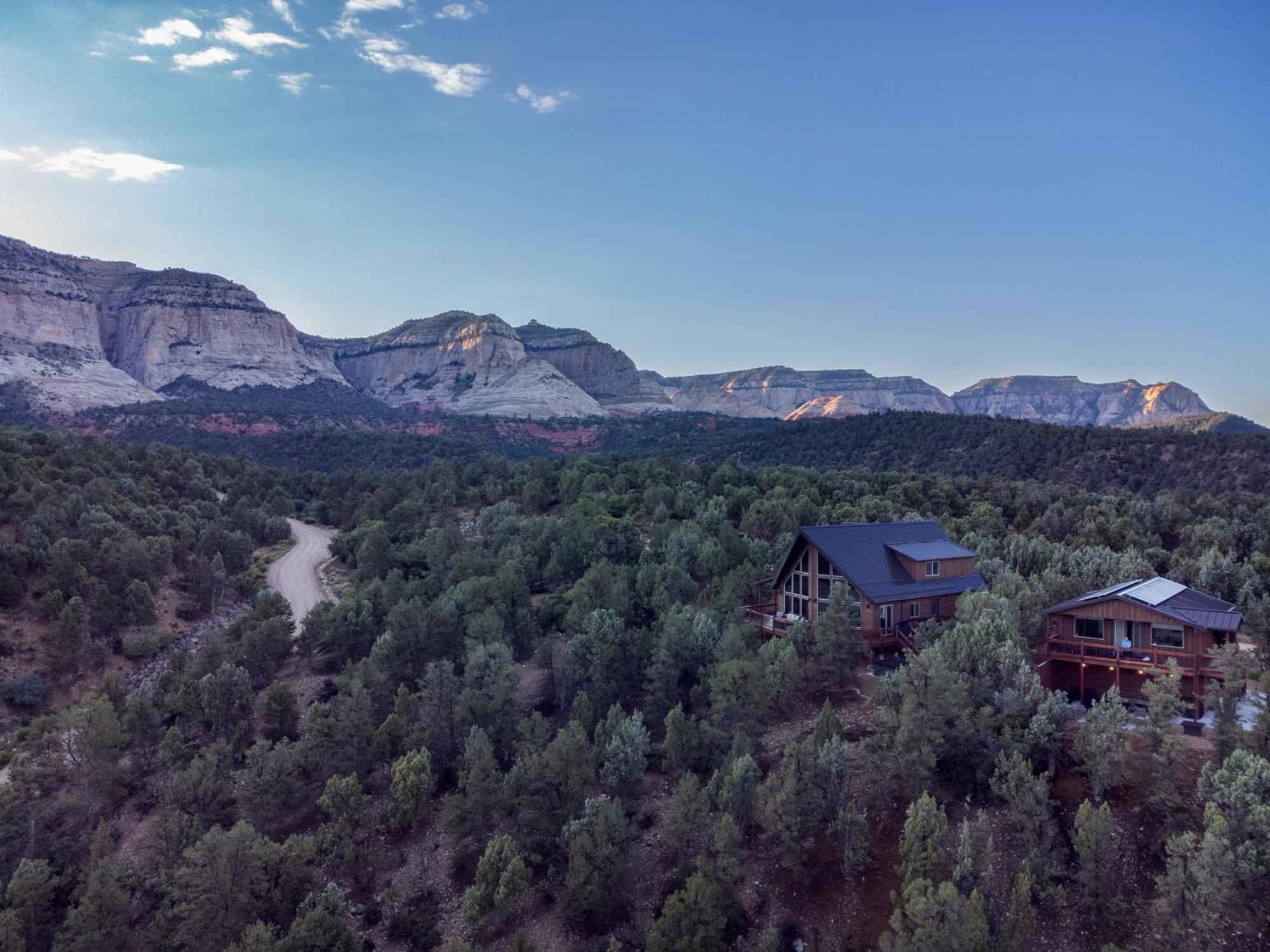 Stargazer: Air Hockey, Foosball And Hot Tub Near Zion Villa Orderville Exterior photo